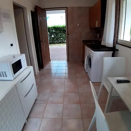 Villa Ca'Bianca - Guest Rooms Πανσιόν Μπιμπιόνε