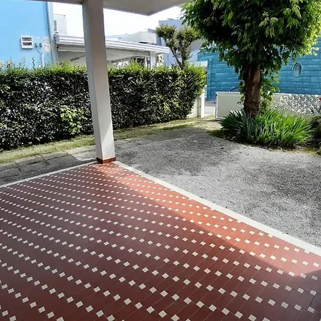 Villa Ca'Bianca - Guest Rooms Πανσιόν Μπιμπιόνε
