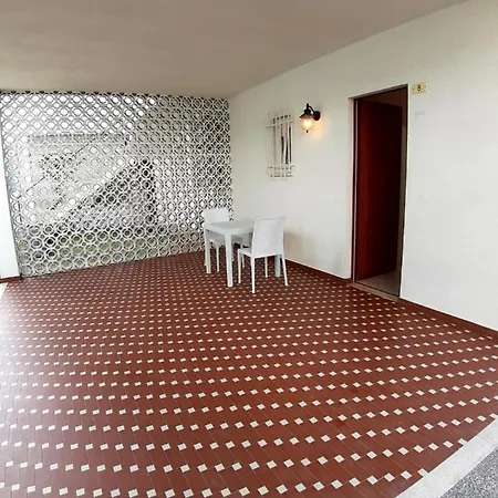 Villa Ca'Bianca - Guest Rooms Πανσιόν