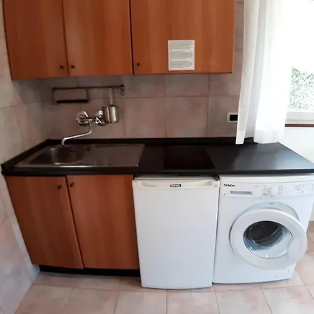Villa Ca'Bianca - Guest Rooms Μπιμπιόνε